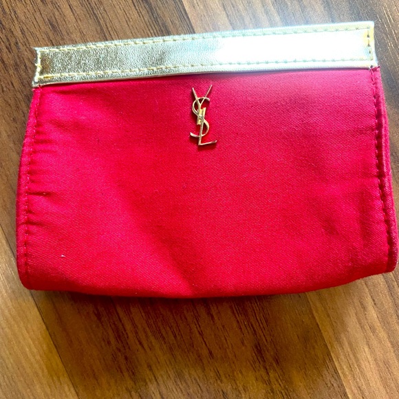 YSL mini pochette, magnetic close with mirror inside - Picture 6 of 6